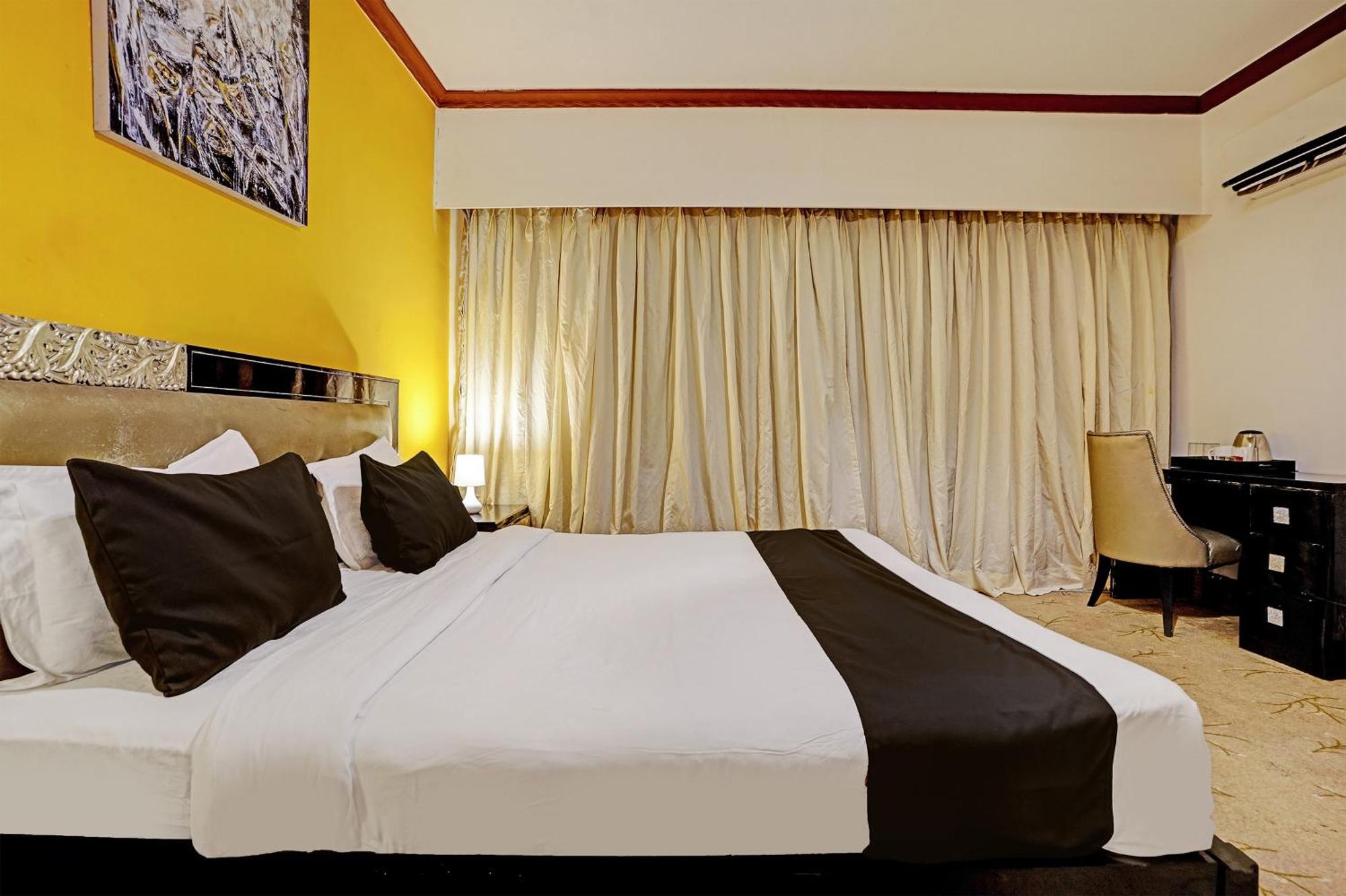Townhouse 809 Royal Palms Hotel - Rose Collection Bombaj Zewnętrze zdjęcie